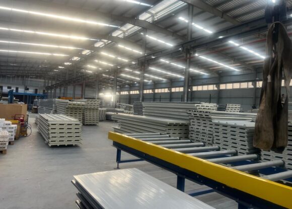 Insulated Sandwich PUF Roof Panel Manufacturer & Supplier- MOUNT ROOF