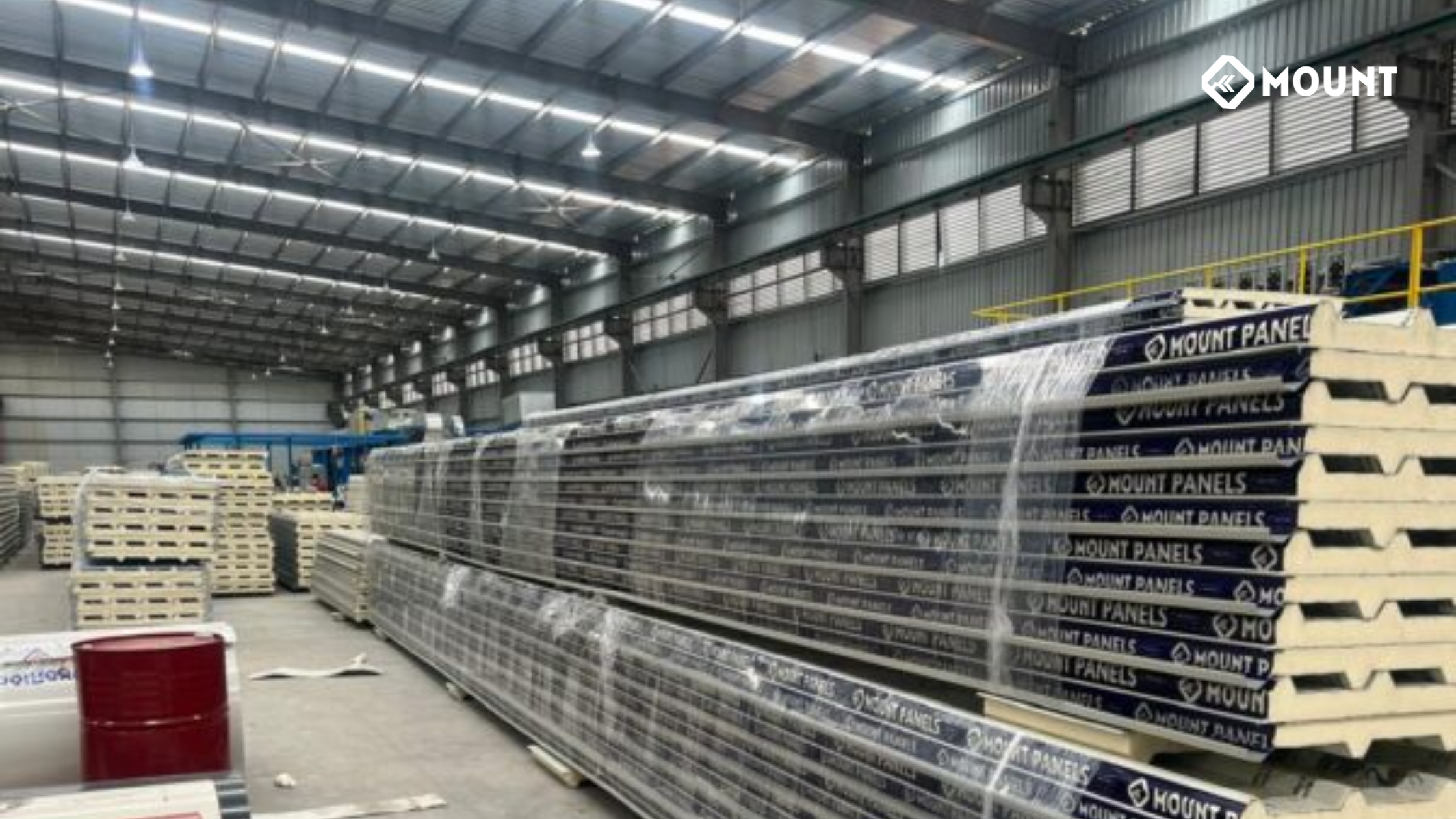 Top Industries That Benefit from PUF Panels in Construction